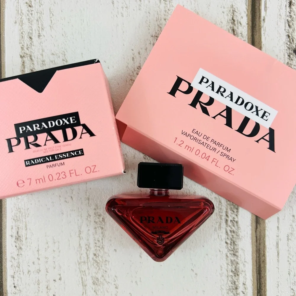 PRADA Paradoxe Radical Essence Eau de Parfume 7ml 0.23fl.oz. - Picture 3 of 9